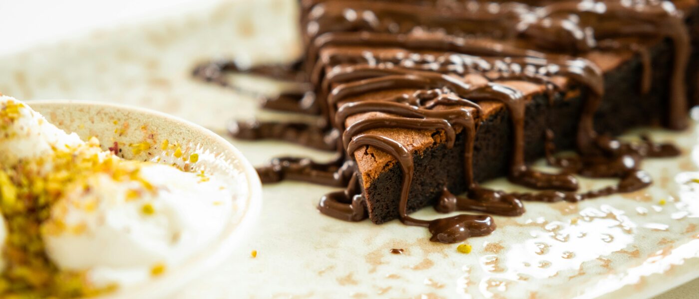 7 Secrets for Easy Homemade Brownies Recipe: Chewy, Fudgy One Bowl Brownies