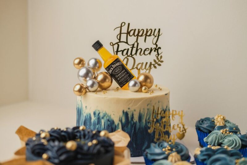 5 Easy Fathers Day Cake Ideas: Simple Chocolate Cakes Anyone Can Make!