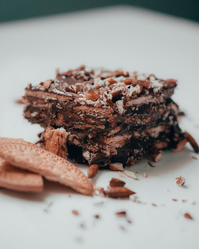 Sliced eggless biscuit bars recipe with chocolate layer close up