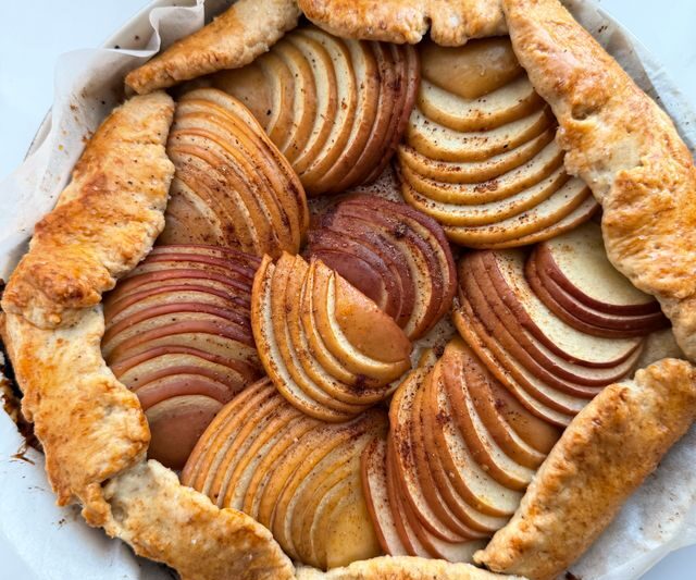 No Oven Apple Crisp: Easy 30-Minute Stovetop Recipe for Cozy Fall Desserts