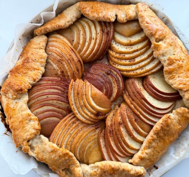 No Oven Apple Crisp: Easy 30-Minute Stovetop Recipe for Cozy Fall Desserts