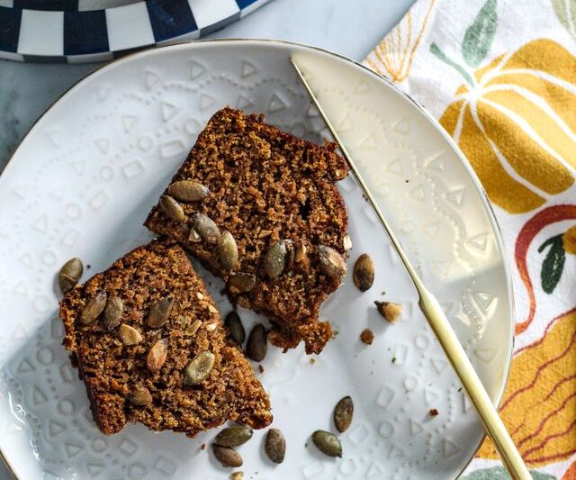 10-Ingredient Eggless Pumpkin Bread Recipe – Incredibly Moist & Easy Loaf